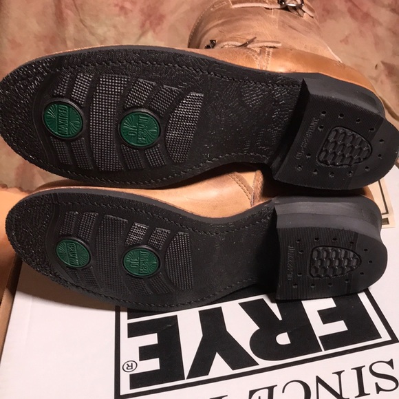 ❌SOLD❌ - Frye Engineer 8” R - Picture 6 of 8